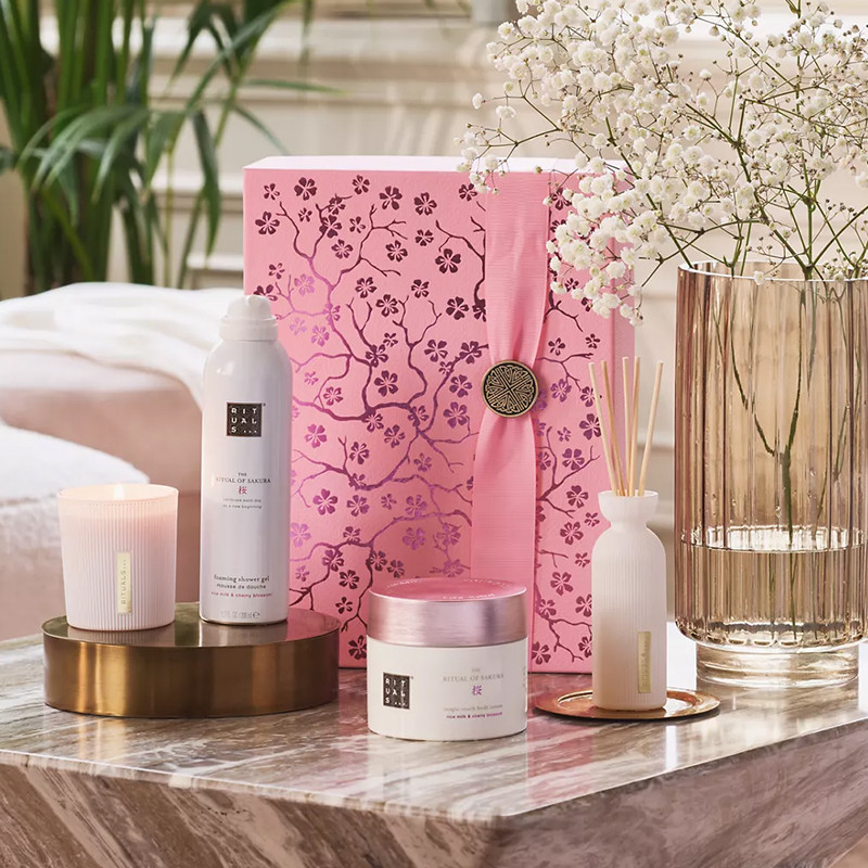Large Gift Set The Ritual of Sakura